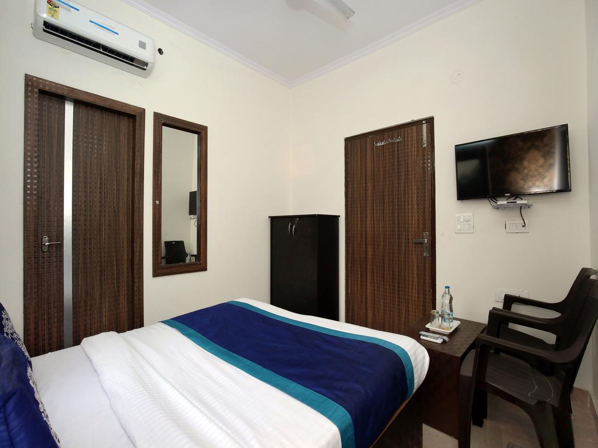 Oyo 10075 Hotel Kaydee Amritsar Dış mekan fotoğraf