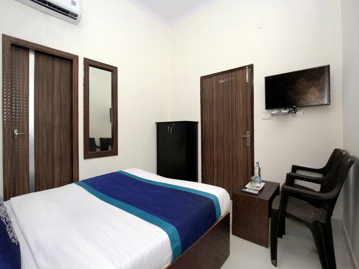Oyo 10075 Hotel Kaydee Amritsar Dış mekan fotoğraf